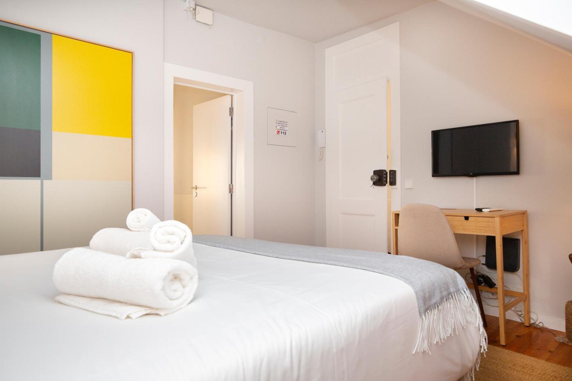 Апартаменты Live Like A Local @ Casa Da Esquina - Wifi & A/C Лиссабон Экстерьер фото