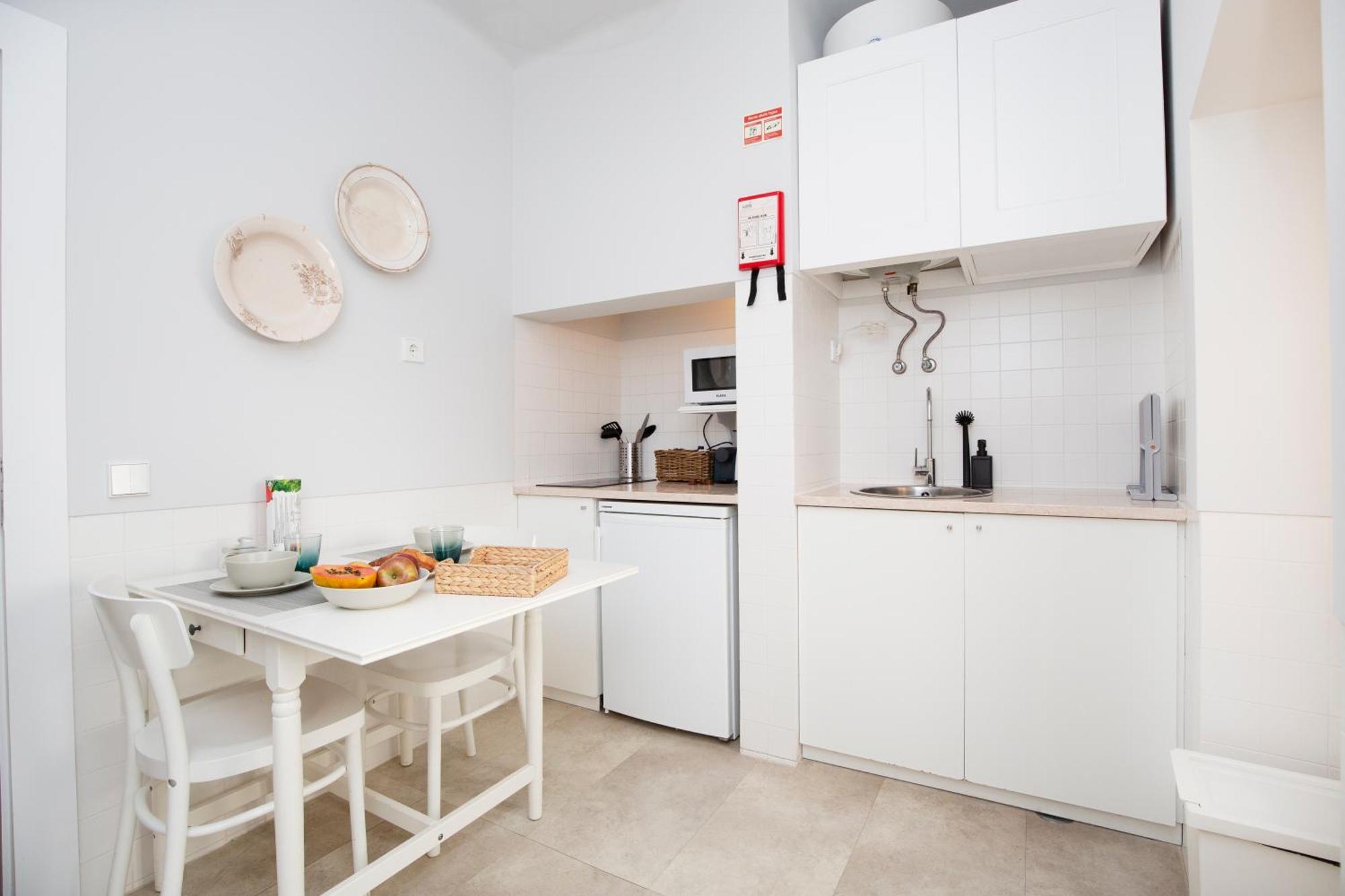 Апартаменты Live Like A Local @ Casa Da Esquina - Wifi & A/C Лиссабон Экстерьер фото