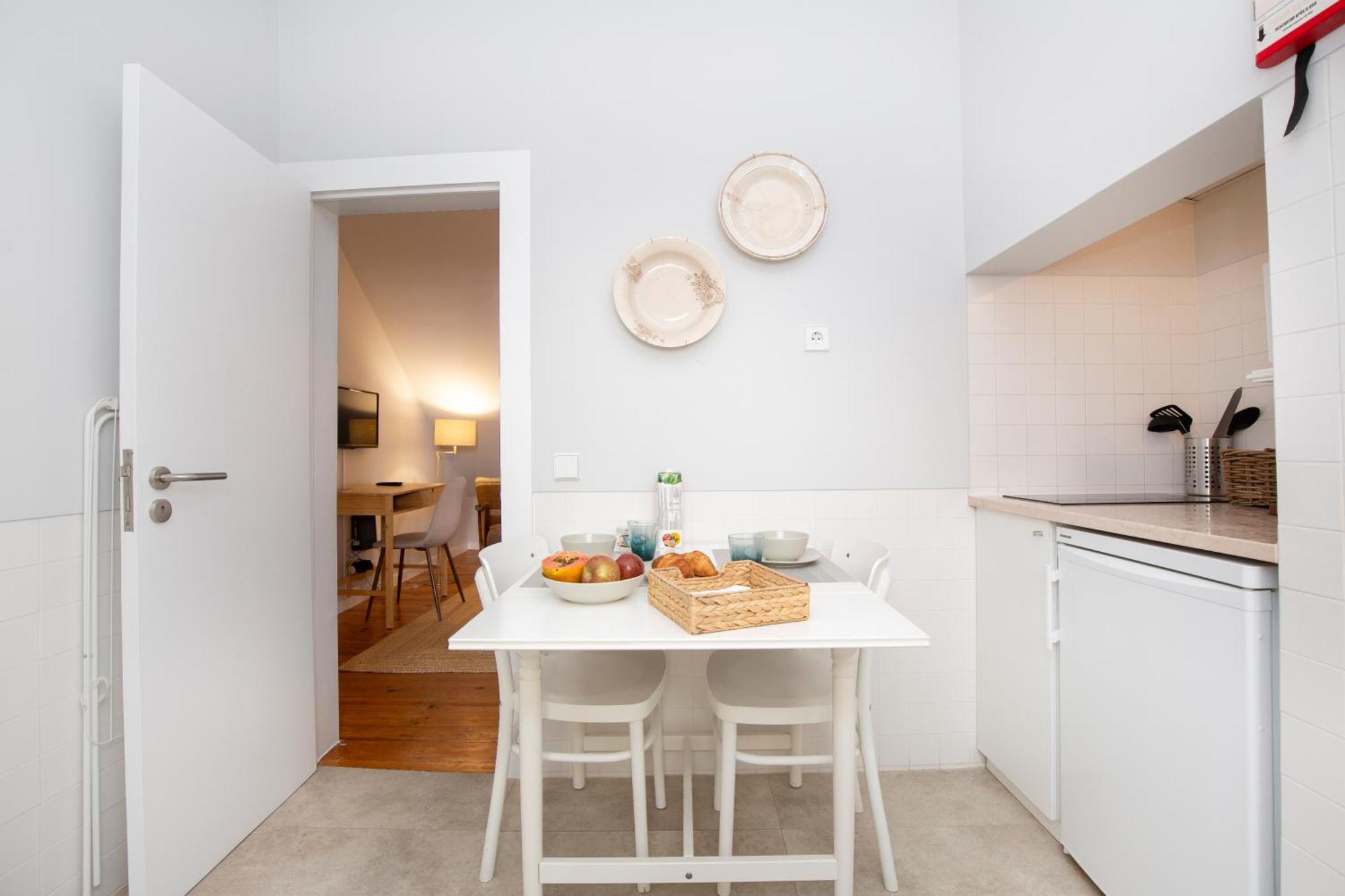 Апартаменты Live Like A Local @ Casa Da Esquina - Wifi & A/C Лиссабон Экстерьер фото